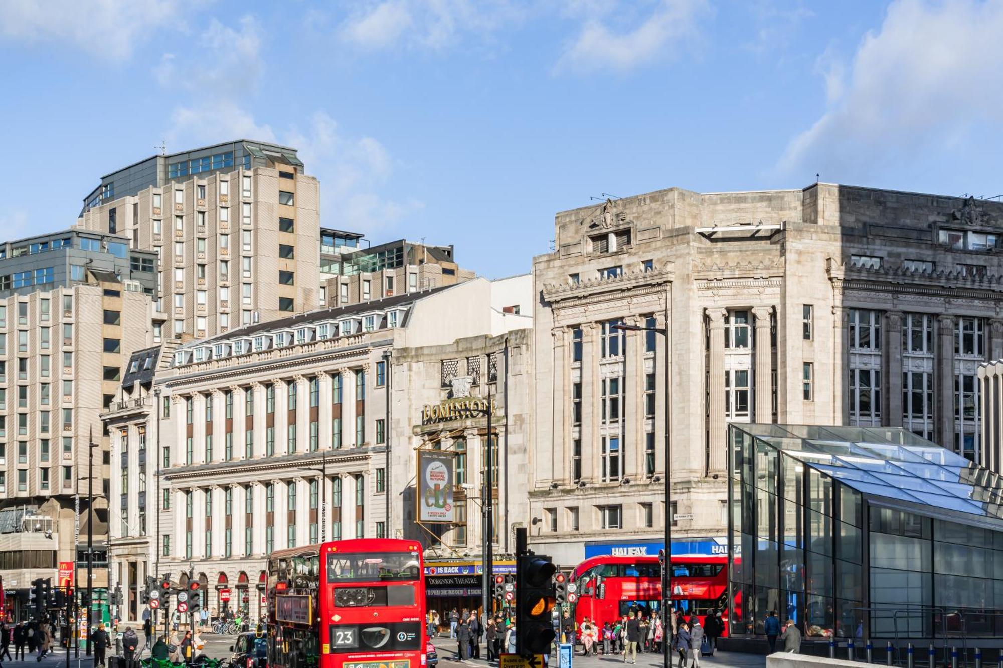 Zedwell Underground Hotel Tottenham Court Rd London Kültér fotó